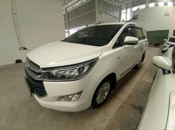 Toyota Kijang Innova V 2.0 AT 2016 3