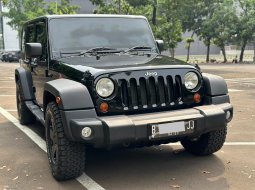 JEEP WRANGLER 3.8L AT HITAM 2011 KONDISI TERAWAT PROMO