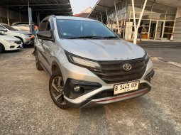 Toyota Rush S TRD AT Tahun 2018 "Free Jasa Service 1 Tahun" 1