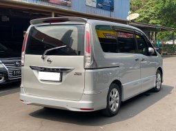 Nissan Serena Highway Star 2013 2