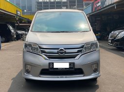 Nissan Serena Highway Star 2013 6