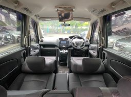 Nissan Serena Highway Star 2013 7