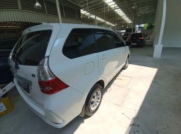 Toyota Avanza 1.3E AT 2020 5