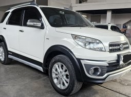 Daihatsu Terios TX Adventure A/T ( Matic ) 2014 Putih Km 89rban Pajak Panjang Good Condition 2