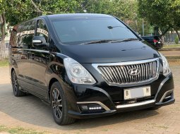 Hyundai H-1 Royale Bensin 2018 3