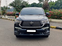 Toyota Kijang Innova Zenix Hybrid 2023 q hitam km 17 ribuan cash kredit proses bisa dibantu