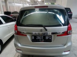 Suzuki Ertiga GX 1.4 AT 2015 4