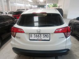 Honda HR-V E 1.5 AT 2018 4