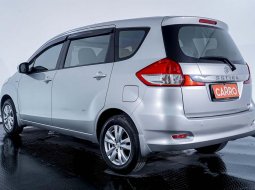 Suzuki Ertiga GX AT 2015 4