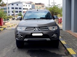 Mitsubishi Pajero Sport 2.5L Dakar 2014 coklat sunroof dp50 jt cash kredit proses bisa dibantu