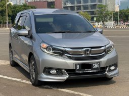 HONDA MOBILIO E CVT AT ABU METALIK 2020 KM RENDAH