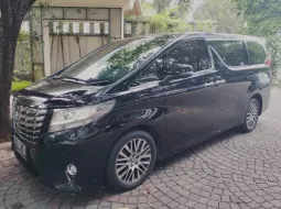 Toyota Alphard 2.5 G A/T 2017 Hitam