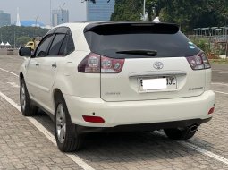 Toyota Harrier L Premium 2011 3