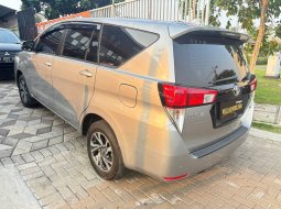 Toyota Innova V Diesel Matic Tahun 2022 Kondisi Mulus Terawat Istimewa Seperti Baru 9