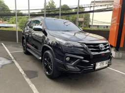 Toyota Fortuner 2.4 VRZ AT 2020 Hitam 1