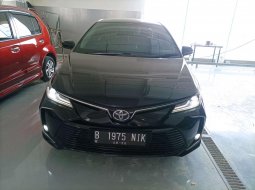 Toyota Corolla Altis V 1.8 AT 2021