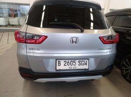 Honda BR-V E Prestige 1.5 AT 2022 4