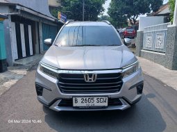 Promo Honda BR-V E Prestige CVT 2022 Silver *code05SGW