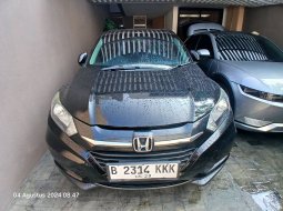 Promo Honda HR-V E CVT 2018 Hitam *code14KKK