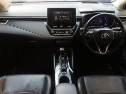 Toyota Corolla Altis 1.8 V AT 2020 Hitam 6