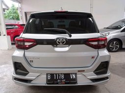 Toyota Raize 1.0T GR Sport CVT (One Tone) AT 2021 5