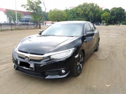 JUAL‼️CIVIC SEDAN TURBO AT HITAM 2017 3