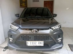 Promo Raize 1.0T GR Sport CVT 2022 Abu-abu *code02RKE