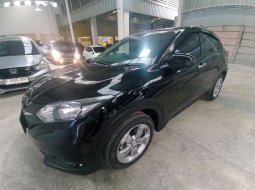 Honda HR-V 1.5L E A/T 2018 Hitam