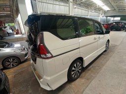 Nissan Serena Highway Star 2.0 AT 2019 5