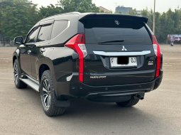 MITSUBISHI PAJERO DAKAR 4X4 AT HITAM 2017 UNIT SIAP PAKAI 6