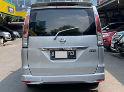 Nissan Serena Highway Star 2013 4