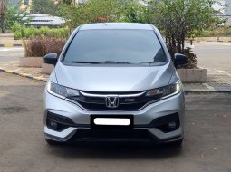 Honda Jazz RS CVT 2019 silver matic dp 50 jt tangan pertama dari baru cash kredit proses bisa