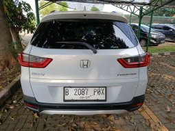 Promo BR-V Prestige CVT Sensing 2022 Putih *code87POX 4