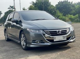 Honda Odyssey 2.4 AT Grey 2012 2