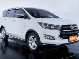 JUAL Toyota Innova 2.0 Venturer AT 2017 Putih