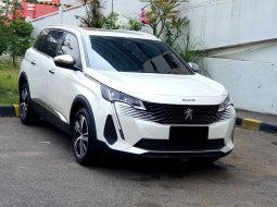 Peugeot 5008 Allure Plus 2021 putih km10rb cash kredit proses bisa dibantu 2