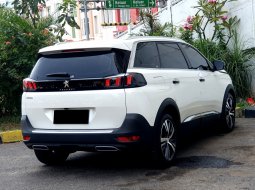 Peugeot 5008 Allure Plus 2021 putih km10rb cash kredit proses bisa dibantu 7