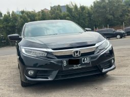 LOW KM CIVIC SEDAN TURBO AT HITAM 2017 KONDISI TERAWAT 1