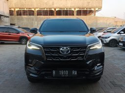 Toyota Fortuner New  4x2 2.8 GR Sport A/T DSL 2022 1