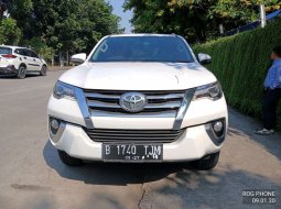 Toyota Fortuner 2.4 VRZ AT 2017  - Kredit Mobil Murah 1