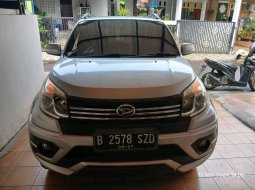 Promo Daihatsu Terios R Adventure AT 2017 Silver *code78SZD