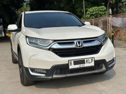 CRV TURBO PRESTIGE AT PUTIH 2020 LOW KM SIAP PAKAI