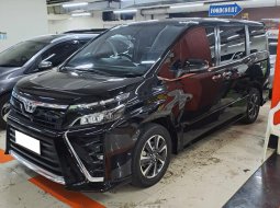 Toyota Voxy 2.0 Record Service ATPM Km 70rb Plat B GENAP Pjk ON SEPT 2025 Siap Pakai KREDIT TDP 48jt