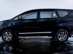 Toyota Innova 2.0 V AT 2021 Hitam 3