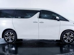 Promo Toyota Alphard murah 8