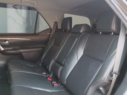 Toyota Fortuner 2.8 GR Sport A/T DSL 2022 8