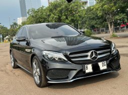 DIJUAL MURAH MERCEDES BENZ C200 AT HITAM 2018 UNIT SIAP PAKAI