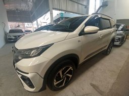 Toyota Rush GR Sport 1.5 A/T 2022 3