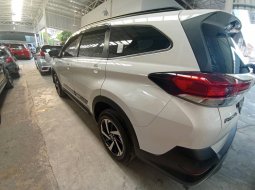 Toyota Rush GR Sport 1.5 A/T 2022 6