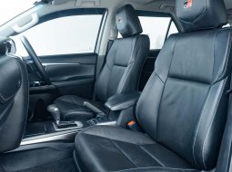 Toyota Fortuner 2.8 GR Sport 4X2 AT 2022 Silver 5